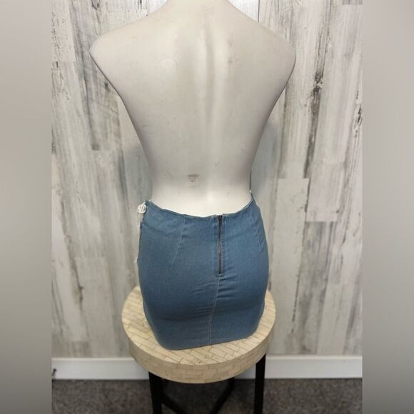 Jean skirt - Picture 7 of 11